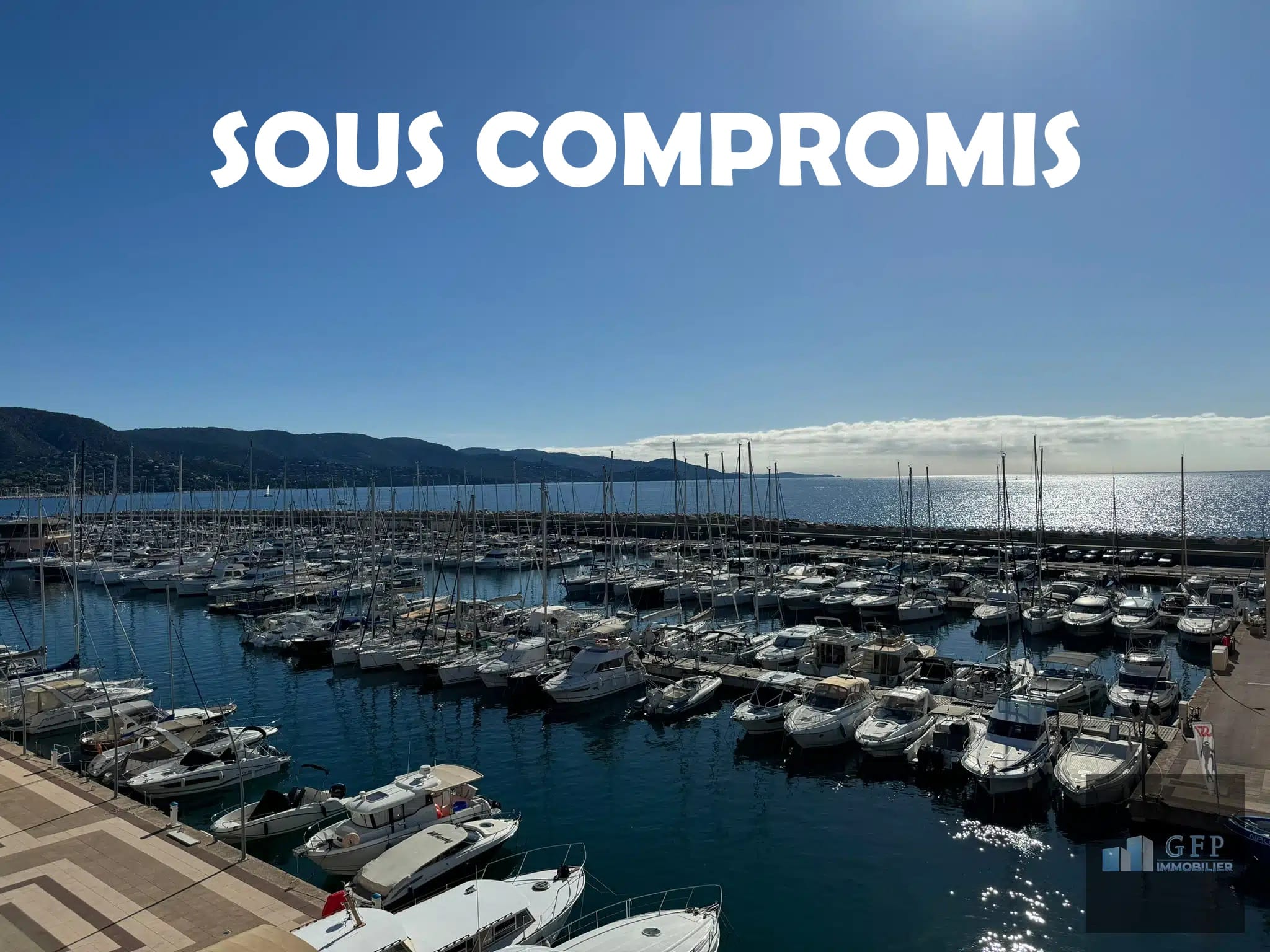 sous compromis port de bormes 4 pieces dernier etage vue mer 00001